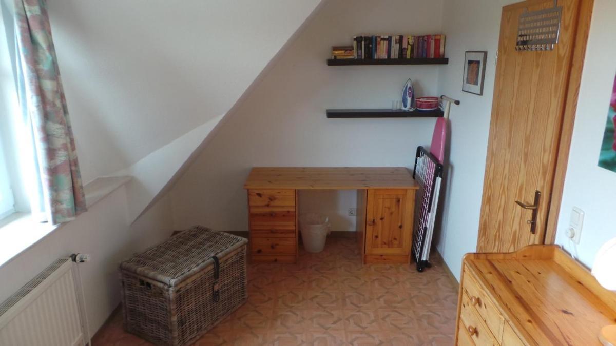 Ferienwohnung Muschel Hooksiel Ngoại thất bức ảnh